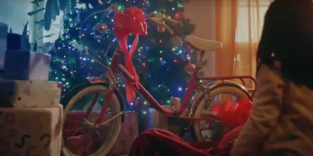 La música del anuncio de Decathlon il mondo: ¡Descubre quién la canta! La música del anuncio de Decathlon il mondo: ¡Descubre quién la canta!