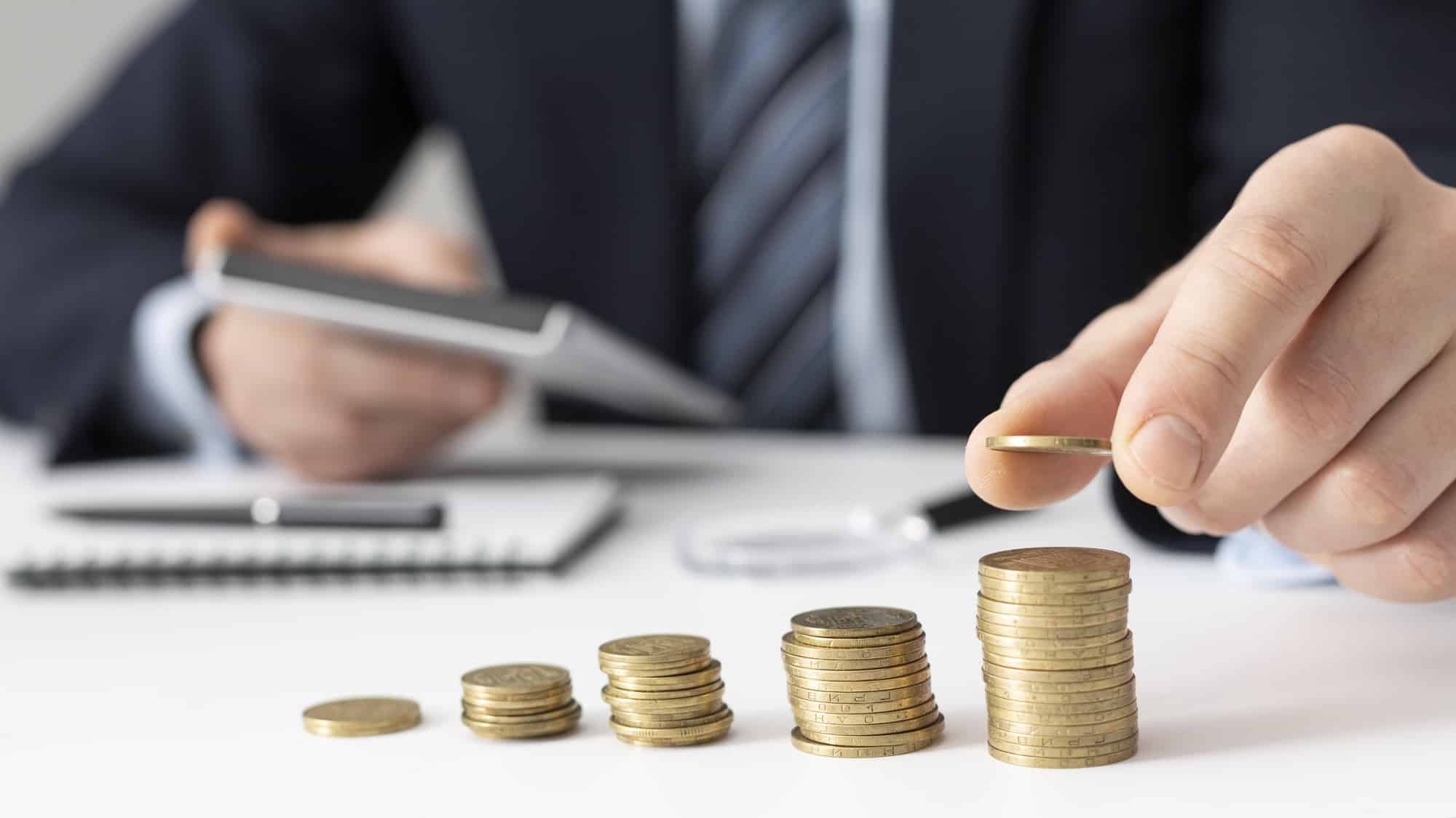 Guía completa sobre salario base de cotización: ejemplos y cálculos